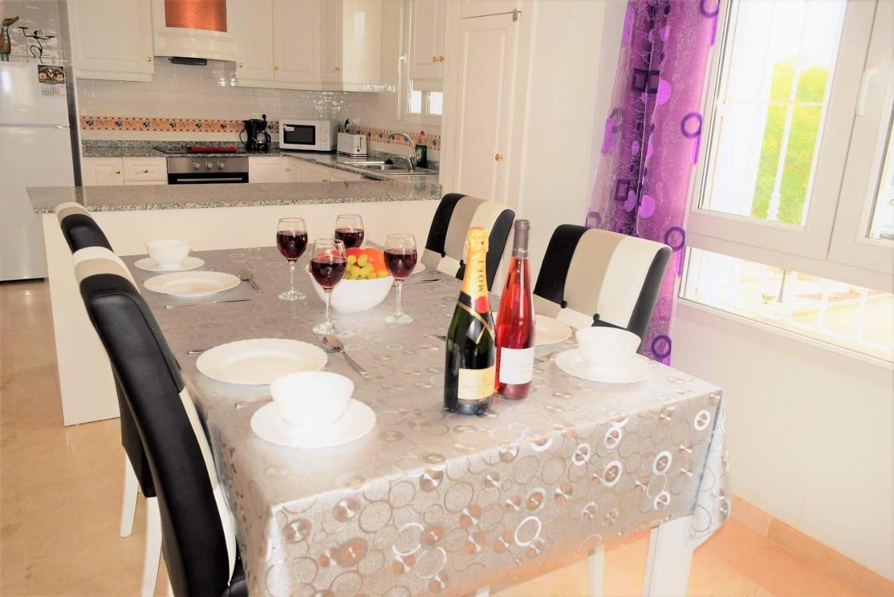 Fabulous 2 Bed 2 Bath Apartment ! Villamartin  Buitenkant foto